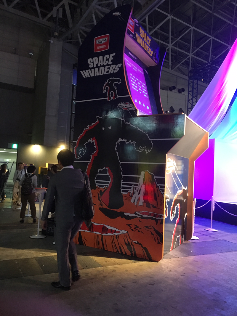 Illustration for article titled Surely, This Has To Be The Biggest Arcade Cabinet In The World